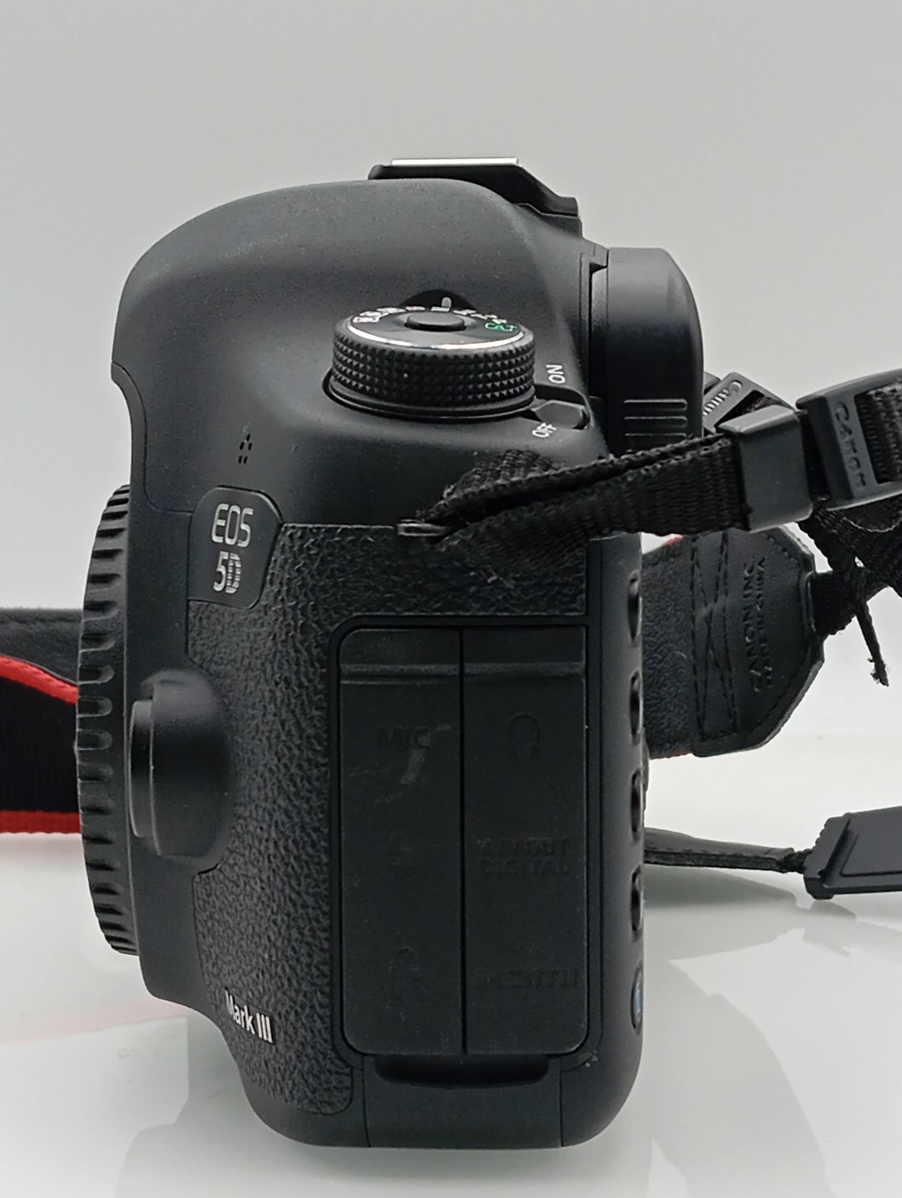 [Usato] Canon Eos 5D Mark III solo corpo