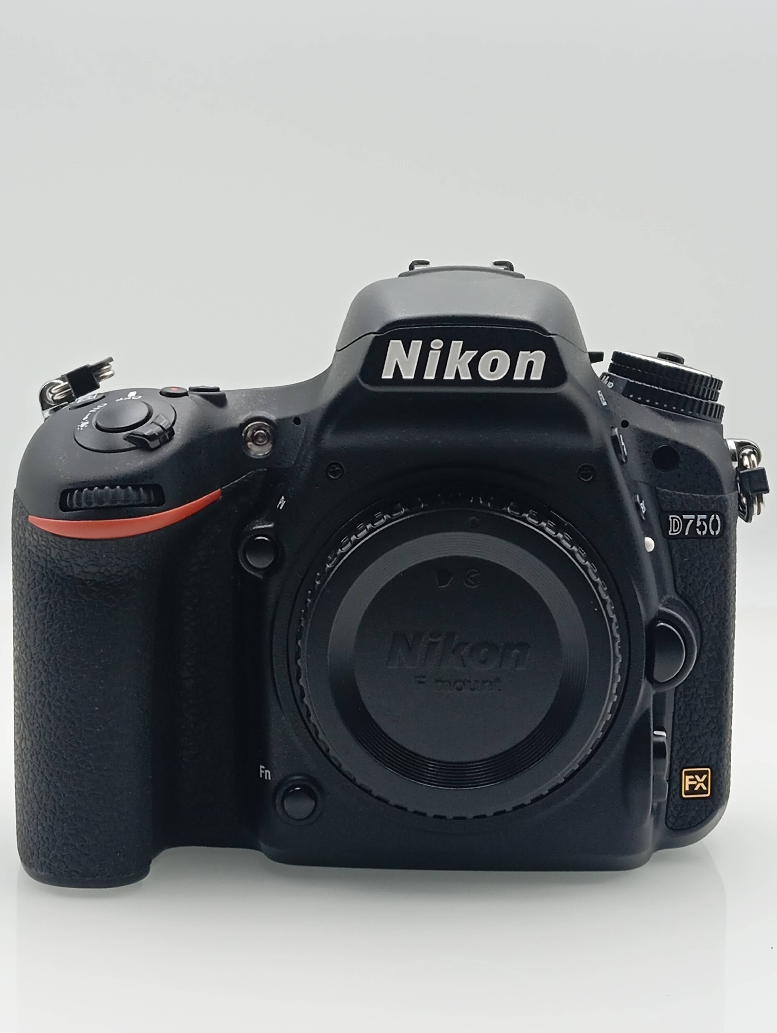 [Usato] Nikon D750 Body con circa 10.000 scatti